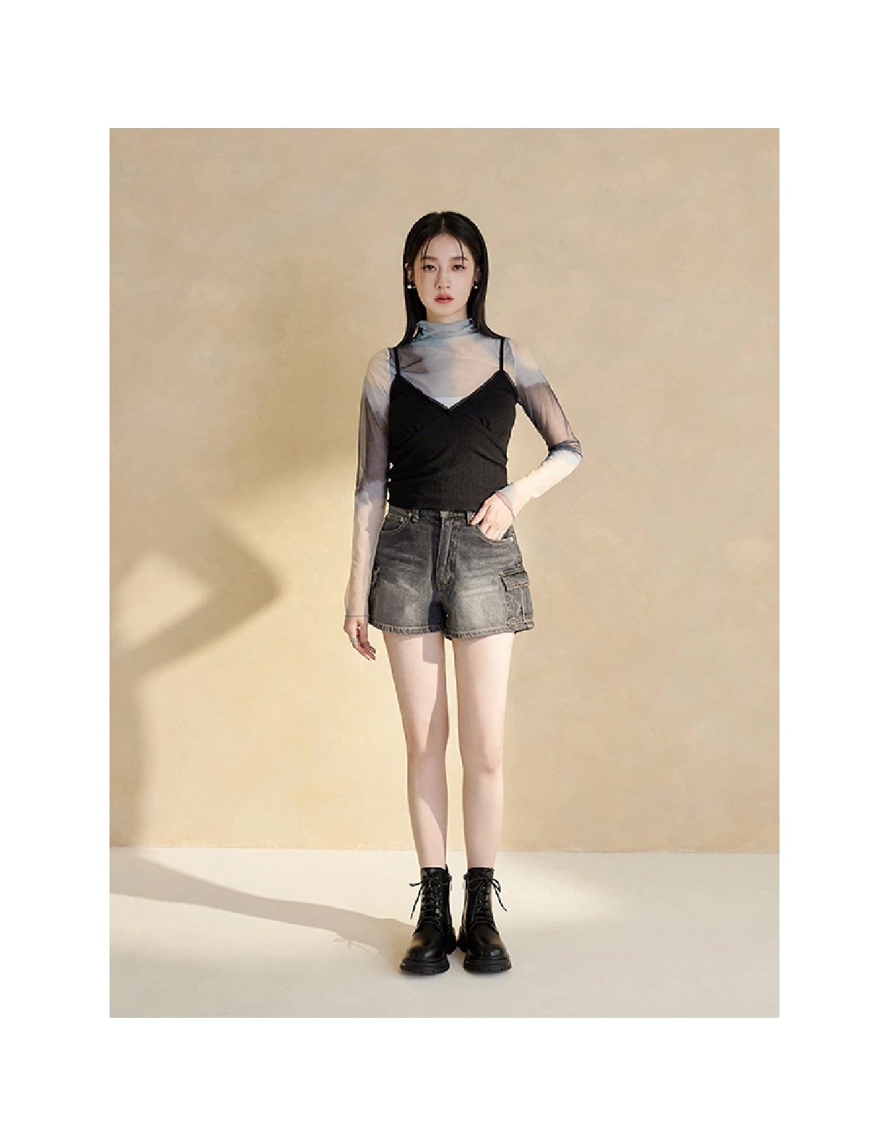 Cool Style Hack | Side V-Cut Lace-Up Martin Ankle Boots