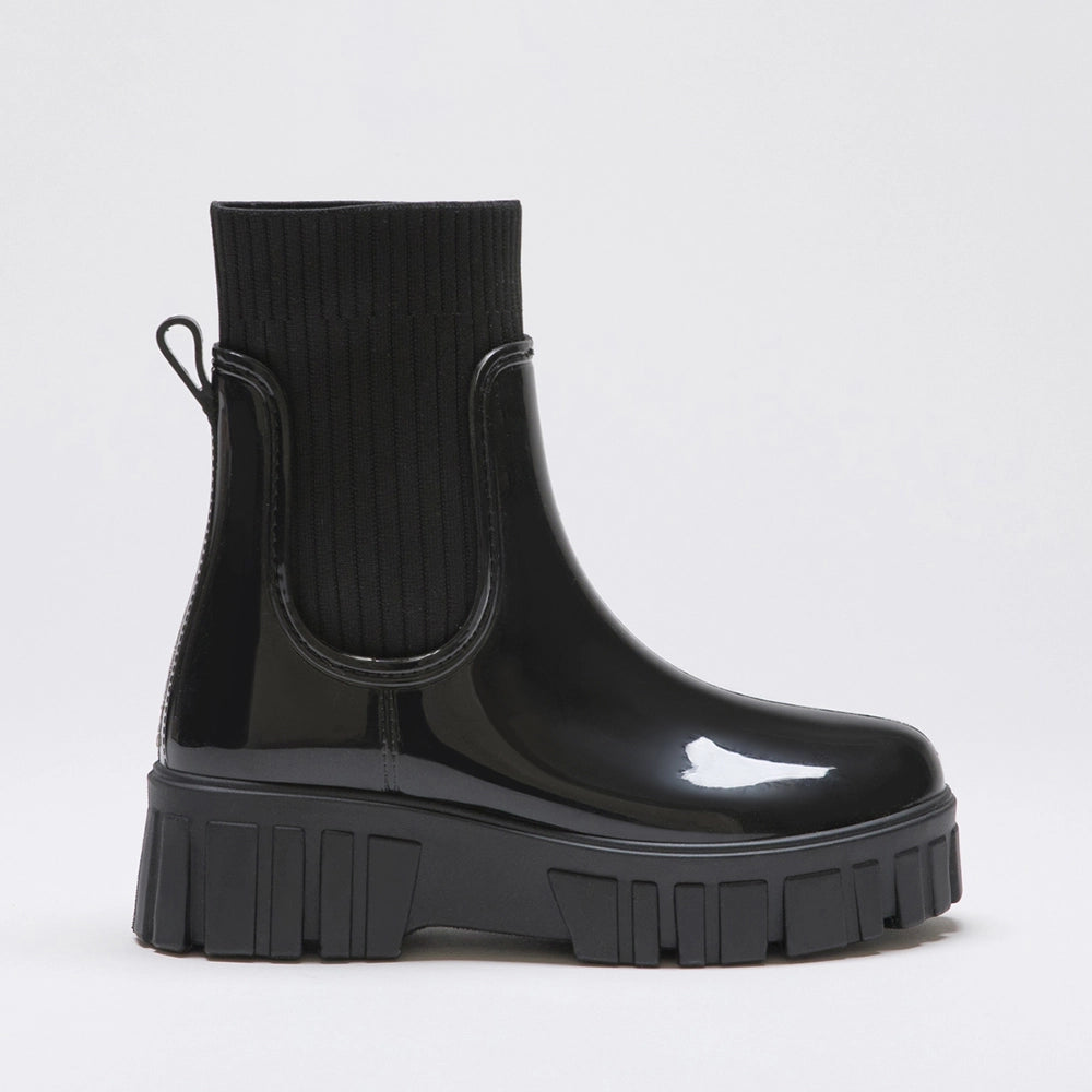 Trendy Style · Ribbed Sole Knit Short Rain Boots