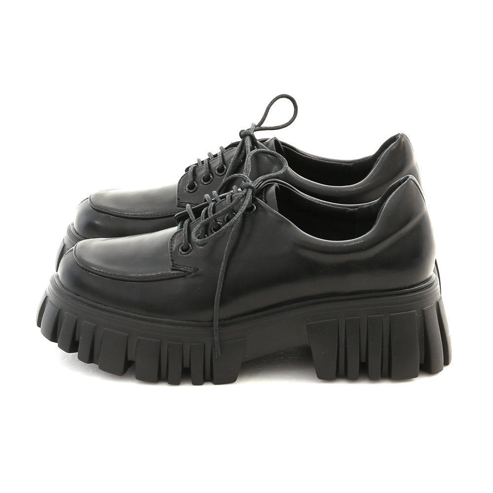 Modern Girl | Lightweight Derby Shoes with Serrated Soles