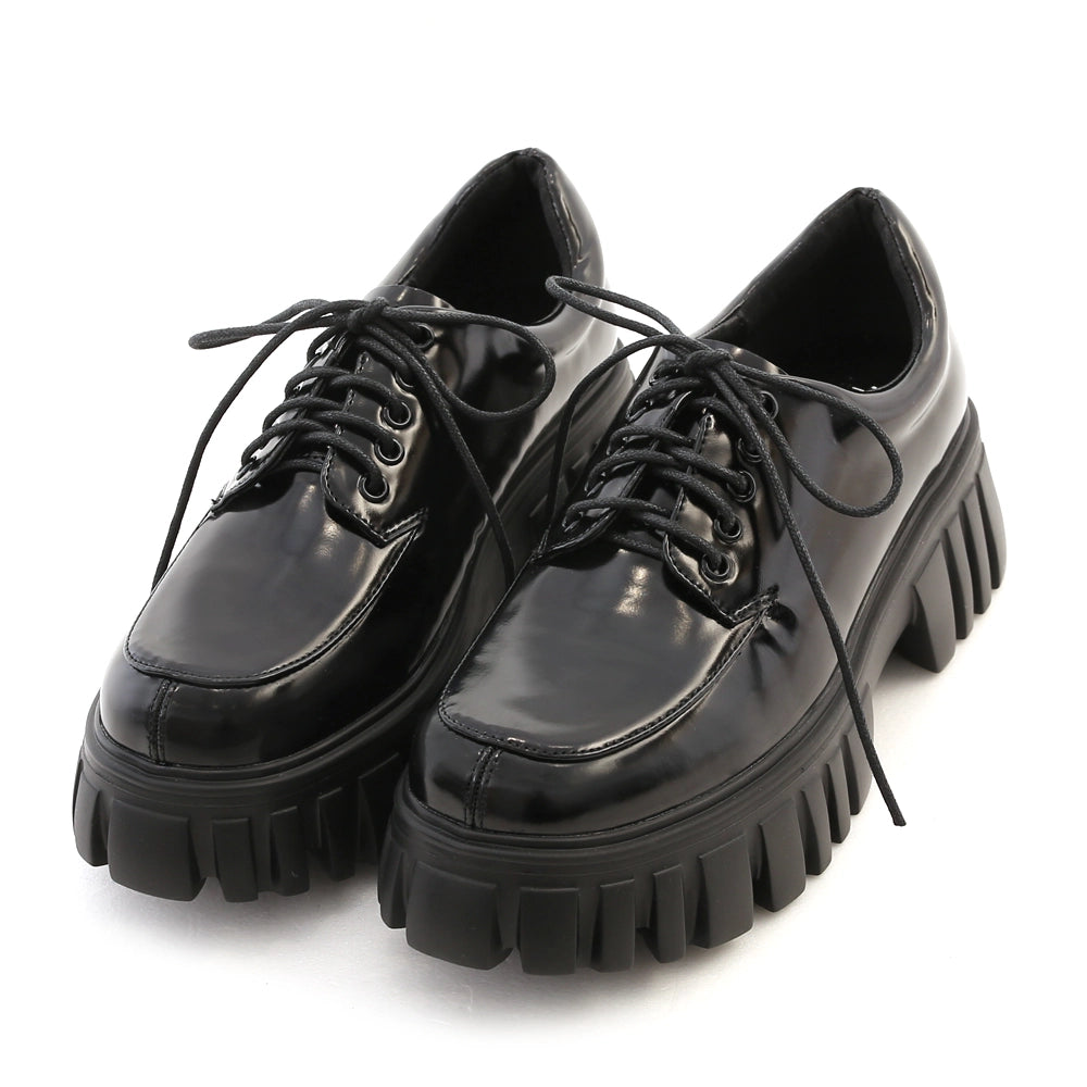 Modern Girl | Lightweight Derby Shoes with Serrated Soles