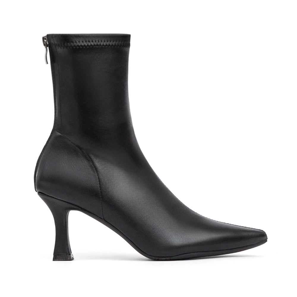 Slimming Magic Pointed Toe High-Heel Ankle Boots